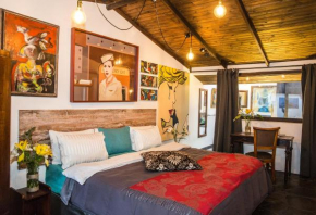 Гостиница La Colina Hotel Cottage  Богота